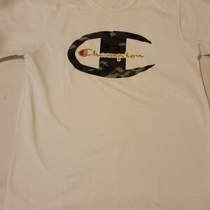 Champion heritage camouflage tshirt size medium